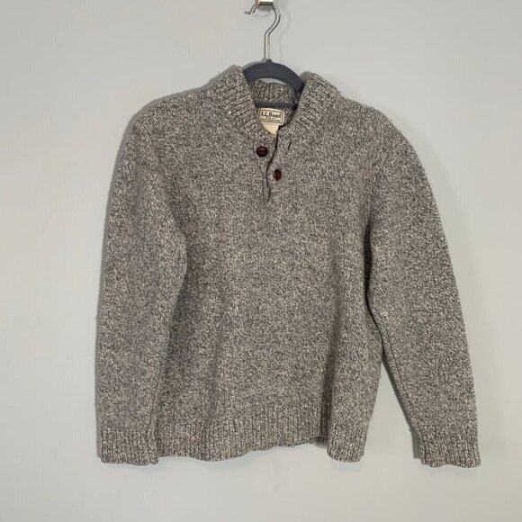 L.L. Bean 100% lambs wool gray mock collar button detail pullover sweater - Picture 1 of 9